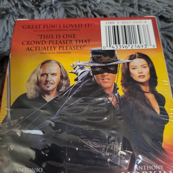 The Mask Of Zorro VHS (1998) - Picture 6 of 8